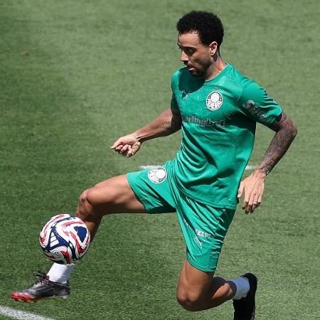 Reservas no jogo contra o Al Ahly, como Felipe Anderson, fizeram trabalho no gramado - Cesar Greco / Powered by @canonbr
