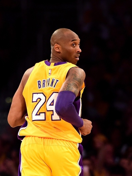 Kobe Bryant em seu último jogo pelos Lakers  - Harry How/Getty Images/AFP