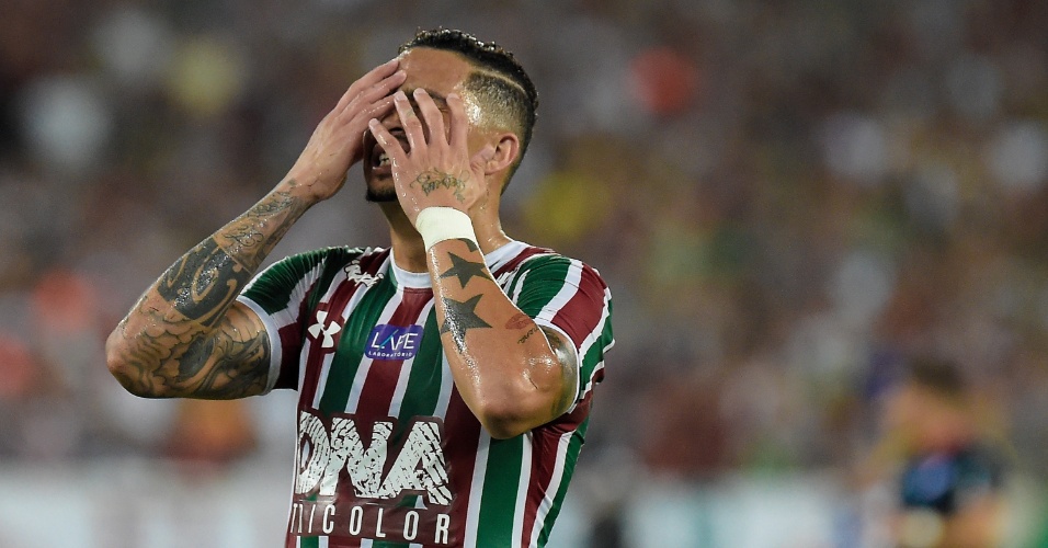 Luciano lamenta chance perdida pelo Fluminense em jogo contra o Nacional-URU