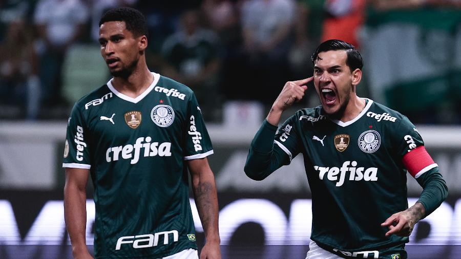 Murilo e Gustavo Gómez na defesa do Palmeiras contra o Ceará na estreia do Brasileirão 2022 - Ettore Chiereguini/AGIF
