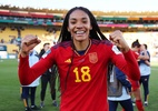 Estrela do atletismo, Paralluelo abraçou o futebol e classificou a Espanha - Maja Hitij/FIFA via Getty Images
