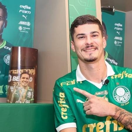 Rômulo assinou contrato com o Palmeiras até o final de 2028