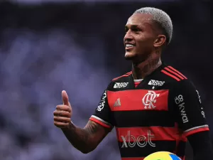 Scout particular e broncas de Gerson ajudaram Wesley a crescer no Flamengo