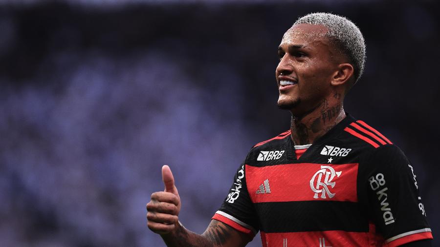 Wesley já viu o Flamengo recusar ofertas de Bournemouth, Aston Villa e Zenit Wesley já viu o Flamengo recusar ofertas de Bournemouth, Aston Villa e Zenit