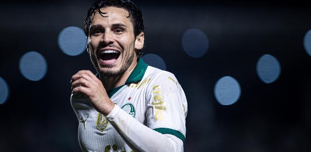 FIM DE JOGO! Palmeiras domina partida, vence Atlético-GO e assume a liderança do Brasileirão