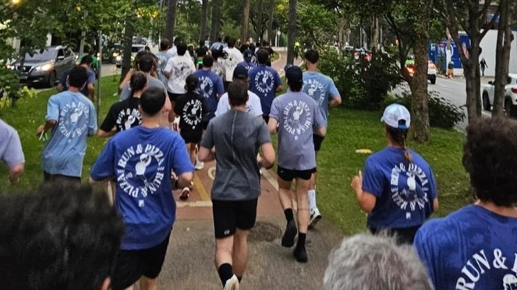 Run & Pizza, evento da Fila, reuniu cerca de 300 pessoas em Pinheiros