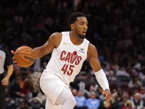 Donovan Mitchell comanda, e Cleveland Cavaliers atropela o campeão da NBA Cup