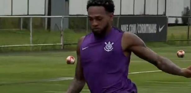 TITULAR DE VOLTA! Corinthians conta com retorno de Martínez em reapresentação pós empate com Palmeiras