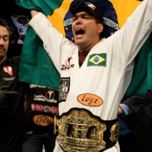 Machida conquistou o cinturão em 2009 - Josh Hedges/Zuffa LLC via Getty Image - Josh Hedges/Zuffa LLC via Getty Image