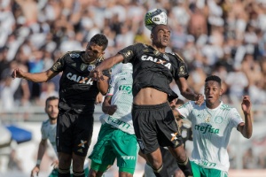 Após 1º passo dado, volante da Ponte avisa: 'não podemos temer o Palmeiras'