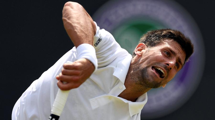 Novak Djokovic durante partida contra Adam Pavlasek - Tony O"Brien/Reuters
