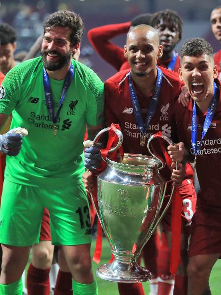 Alisson, Fabinho e Roberto Firmino conquistaram hoje o quinto título com o Liverpool - Mike Egerton/PA Images via Getty Images