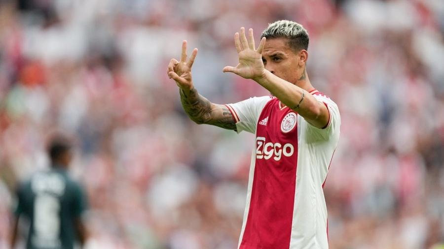 Antony comemora gol marcado pelo Ajax contra o Groningen, pela 2ª rodada do Campeonato Holandês 2022-23 - Reprodução/Ajax FC