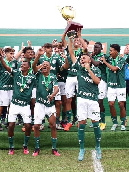 Palmeiras conquistou a série Ouro da FAM Cup 2023 após golear o Corinthians. - Divulgação/Palmeiras