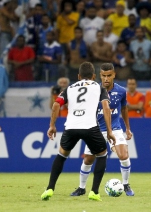 Alisson, em clássico pelo Cruzeiro contra o Atlético-MG, no Mineirão - Washington Alves/Light Press/Cruzeiro - Washington Alves/Light Press/Cruzeiro