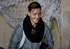 Cafeteria, criptomoeda e marca de roupa: veja como Özil construiu império - Matthew Childs/Reuters