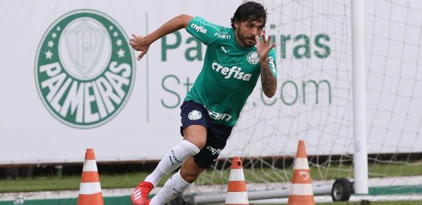 Ricardo Goulart treinou normalmente com o grupo do Palmeiras nesta terça - Cesar Greco/Ag. Palmeiras/Divulgação