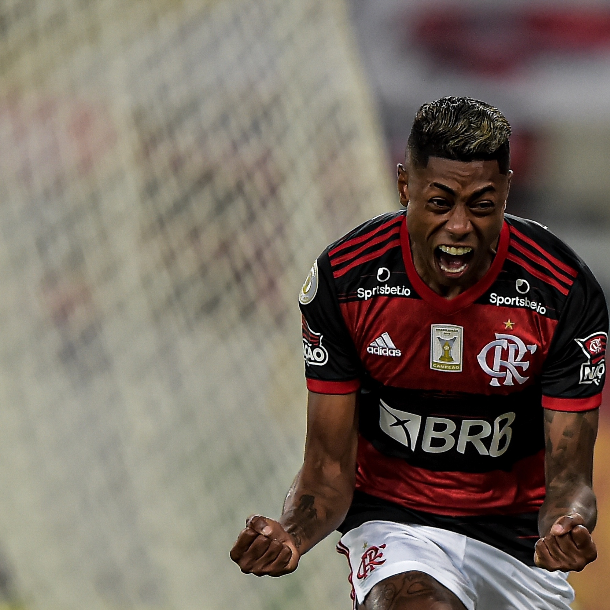 Veja se jogo do Flamengo hoje tem transmissão do SBT; rubro-negro