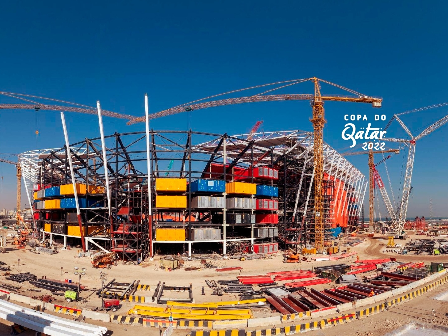 Copa: campanha do Qatar mostra que dinheiro faz estádio, não boa seleção -  29/11/2022 - UOL Esporte