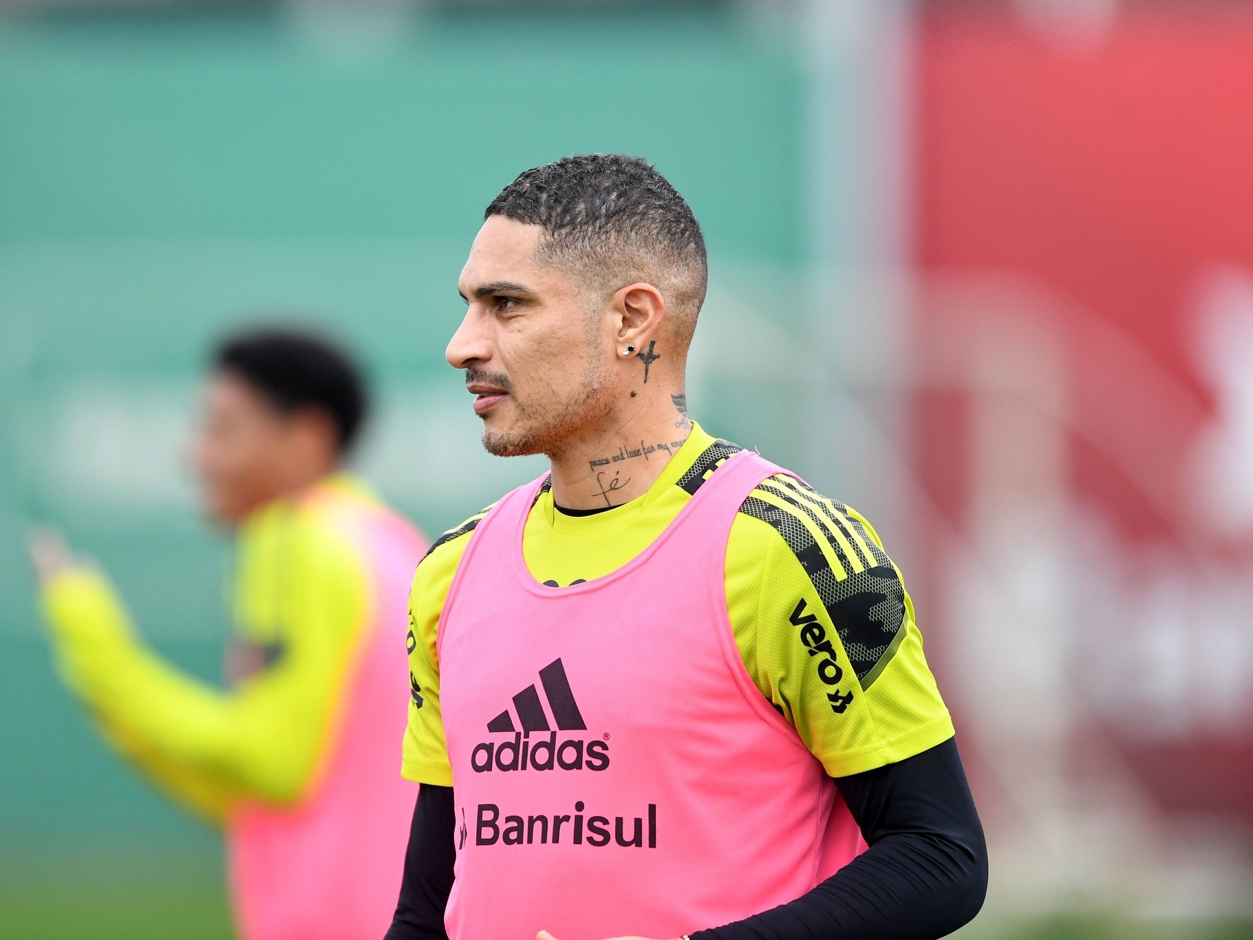 ogol.com.br - Paolo Guerrero passou a ser o quinto maior