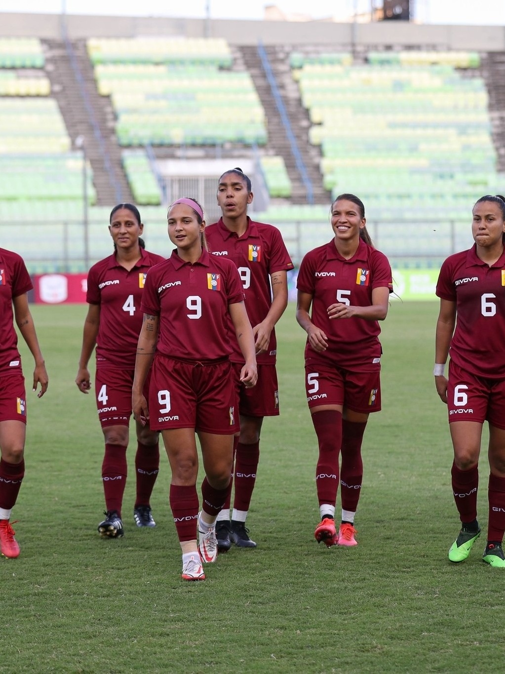 Jogadoras da seleção da Venezuela acusam ex-técnico de abuso sexual