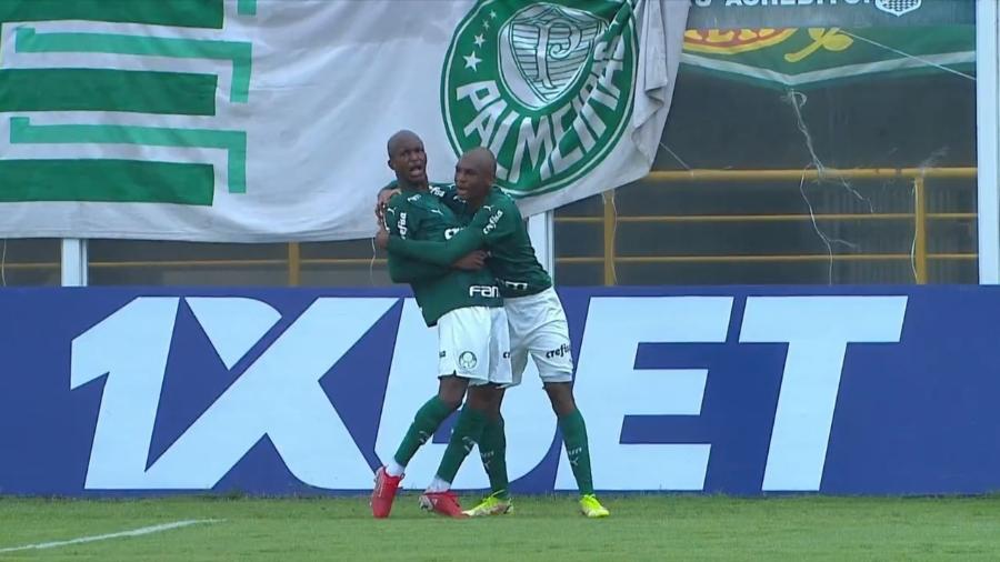 Vitinho fez o gol do Palmeiras na vitória sobre o Real Ariquemes - Reprodução/SporTV