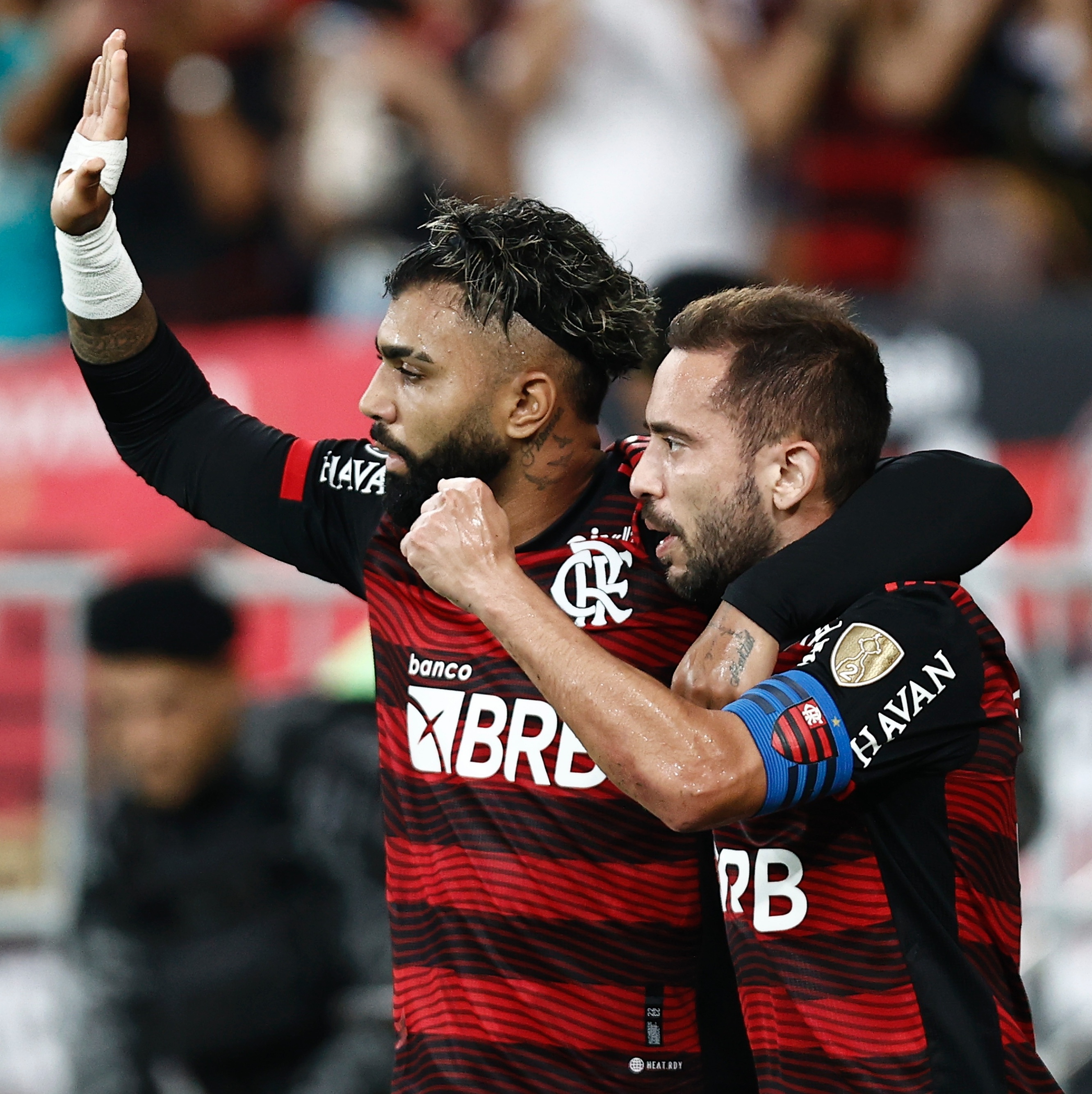 CAMISA FLAMENGO – GOLEIRO SANTOS – LIBERTADORES 2022- FLA 3 X 1