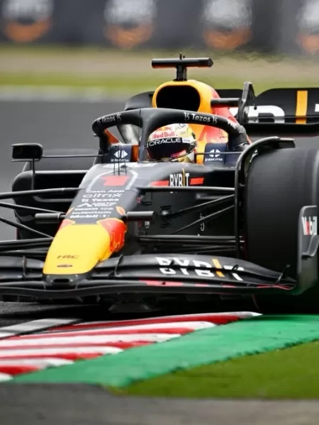 GazetaWeb - GP do Japão: Verstappen lidera 2º treino e Gasly bate no fim