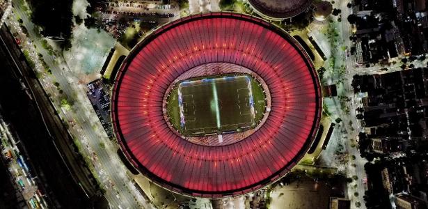 Aqipossa: Flamengo não tem estádio, mas time da quarta divisão