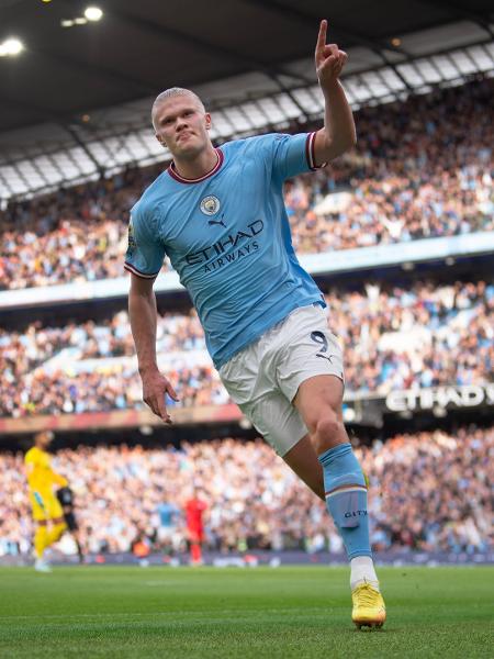 Haaland comemora gol do Manchester City sobre o Brighton - Visionhaus/Visionhaus/Getty Images