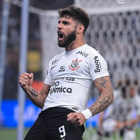 Yuri Alberto, do Corinthians, comemora após marcar contra o Newell's, pela Sul-Americana