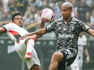 Lei do ex funciona, Galo empata com Vitória e 'ajuda' Corinthians no Z4