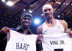 Vini Jr. acompanha vitória do Knicks na NBA e troca camisa com Josh Hart - Luke Hales/AFP