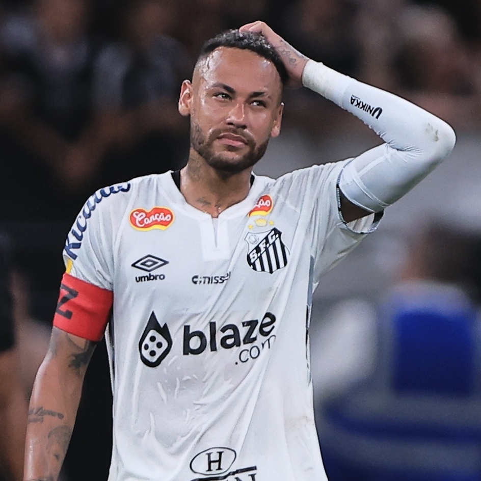 Neymar detona bola do Paulistão após derrota: 'Muito ruim'