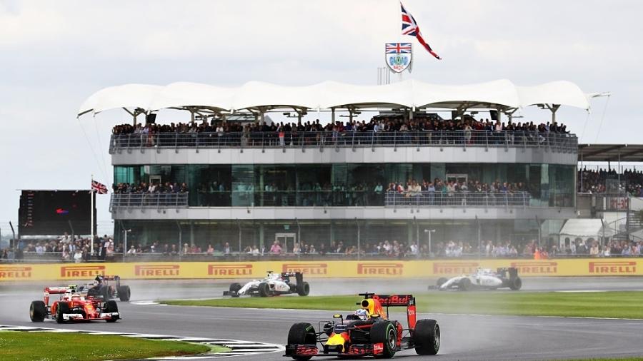 Clive Mason/Getty Images