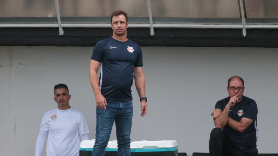 Felipe Conceição, técnico do Red Bull Bragantino, durante jogo contra o Palmeiras - Marcello Zambrana/AGIF