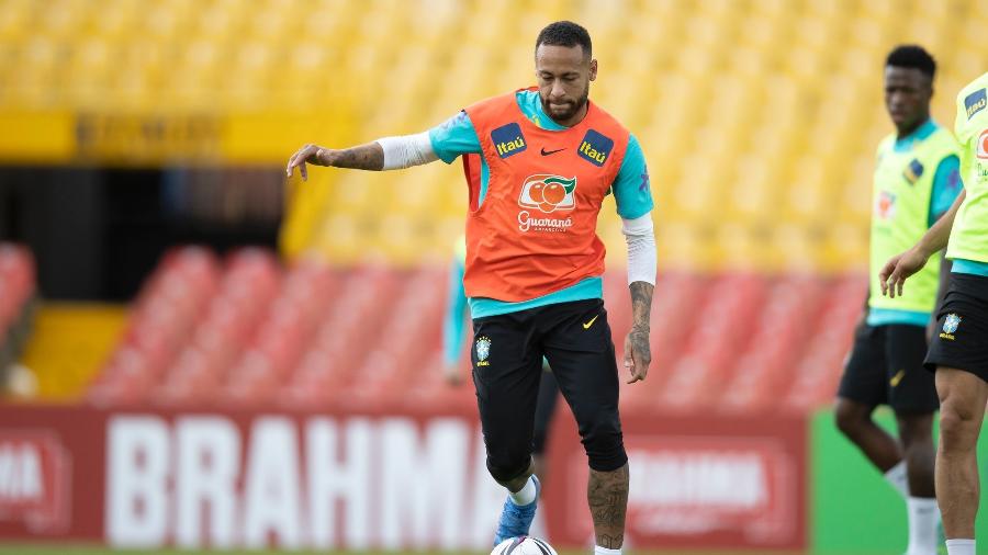 Neymar durante treinamento da seleção brasileira na Colômbia, em 6 de outubro - Lucas Figueiredo/CBF