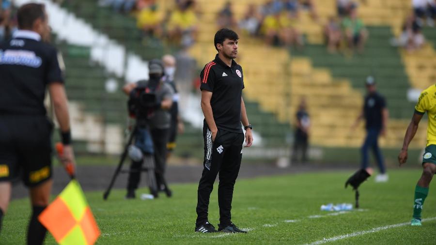 Alexander Medina, técnico do Inter, pode ser demitido após eliminação na Copa do Brasil - Ricardo Duarte/Inter