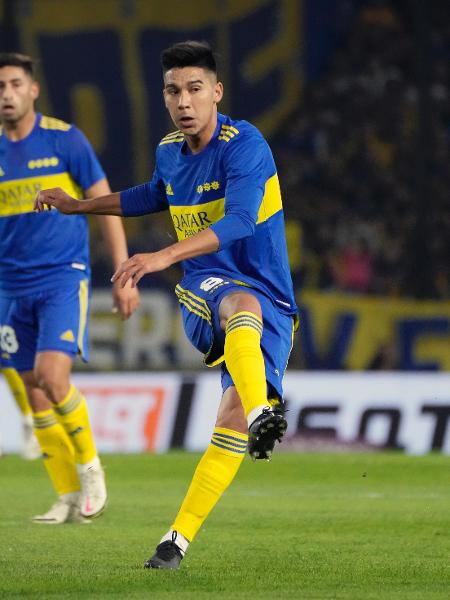 Pol Fernández, meia do Boca Juniors, na Bombonera