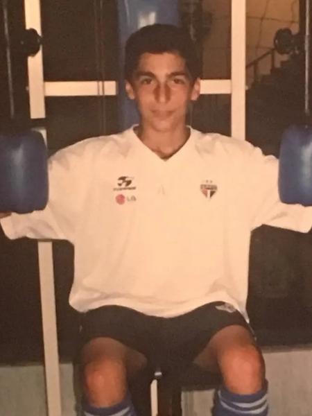 Henrikh Mkhitaryan passou 4 meses na base do São Paulo durante a adolescência - Reprodução/Twitter