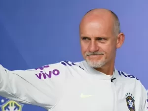 Taffarel sofre lesão e desfalca seleção brasileira nas Eliminatórias