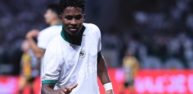Abel Recebe Camisa de Endrick Após Classificação do Palmeiras; Saiba Mais