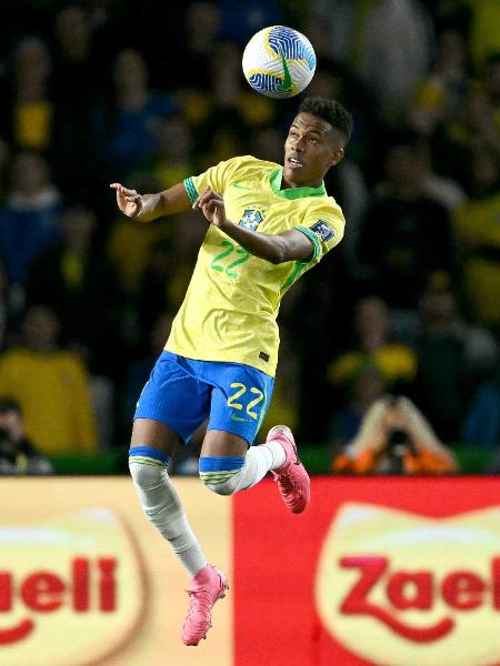 Estêvão vale muito, mas não o suficiente para entrar na seleção dos sub-20 mais caros Estêvão vale muito, mas não o suficiente para entrar na seleção dos sub-20 mais caros
