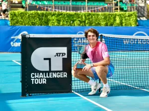 João Fonseca é campeão em Camberra e se aproxima do top 100