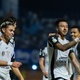 Lingard desencanta, e mist&atilde;o do Corinthians vence Barra em noite com les&atilde;o