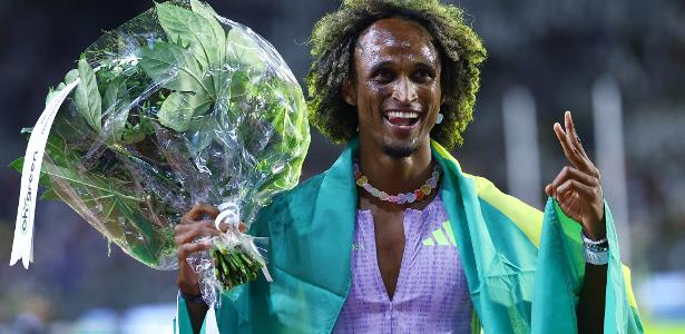 Pró-governo diz que Piu transformou favoritismo em tricampeonato histórico