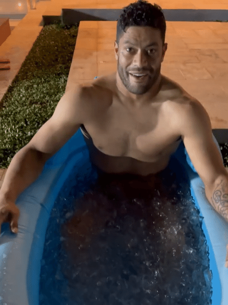 Hulk fez trabalho regenerativo em casa com piscina de gelo - Reprodução