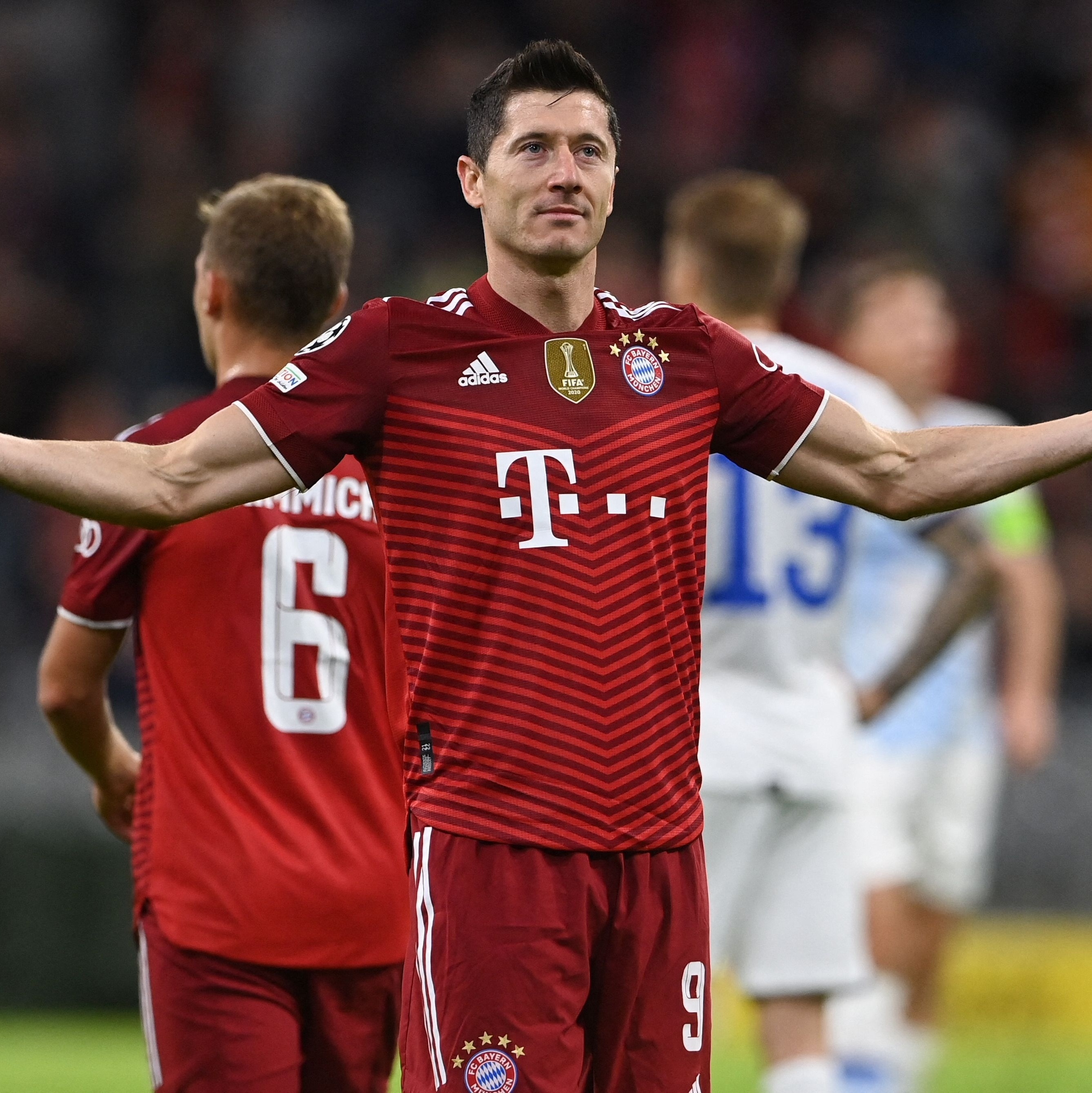 Contra assédio do Real, Bayern tenta renovar com LewandowskiJogada 10