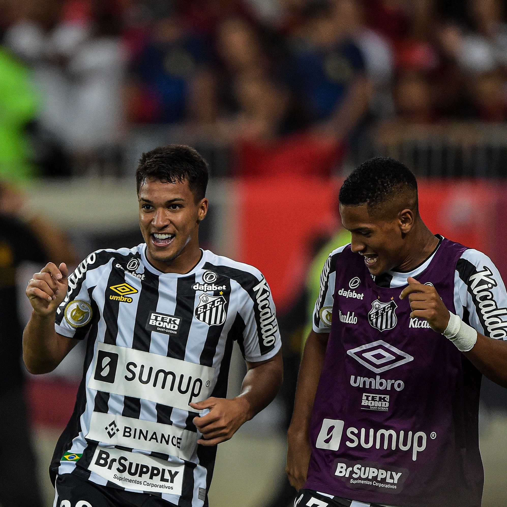 Santos faz grande atuação no gol do Flamengo contra o São Paulo e