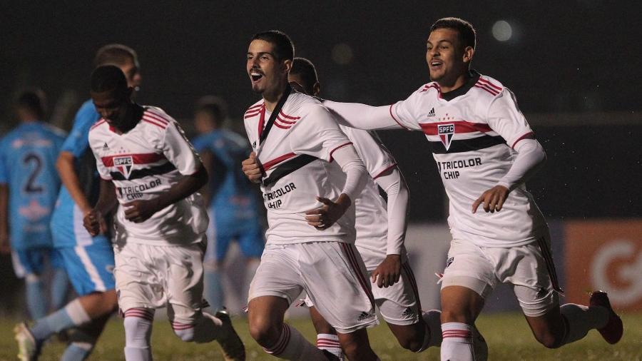 Pedrinho abriu o placar para o São Paulo na partida contra a Desportiva Perilima, pela 2ª rodada da Copinha - Rubens Chiri/Saopaulofc.net